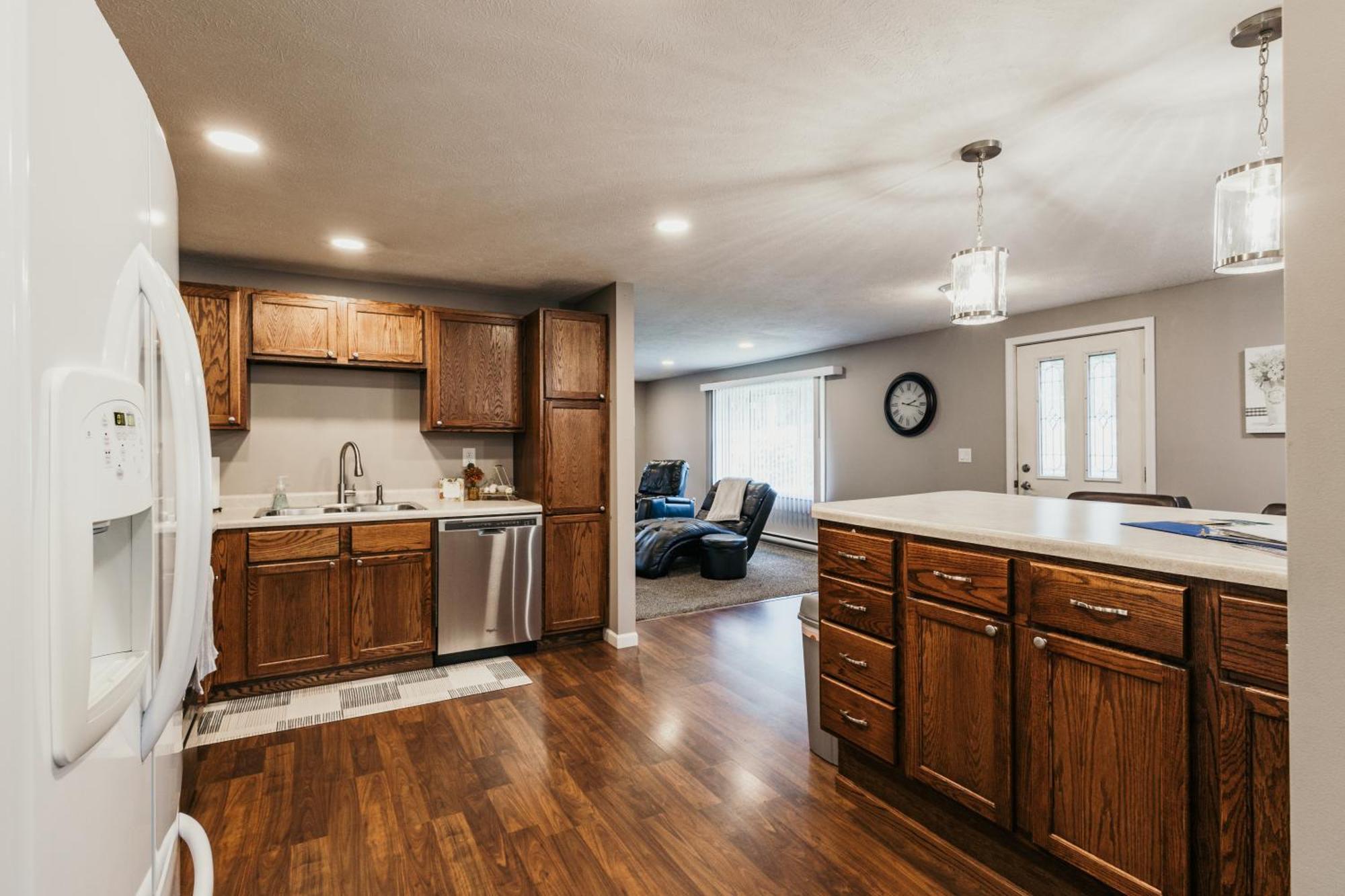 Indoor Hot-Tub! Spacious & Updated Mqt Township Home! Marquette Esterno foto